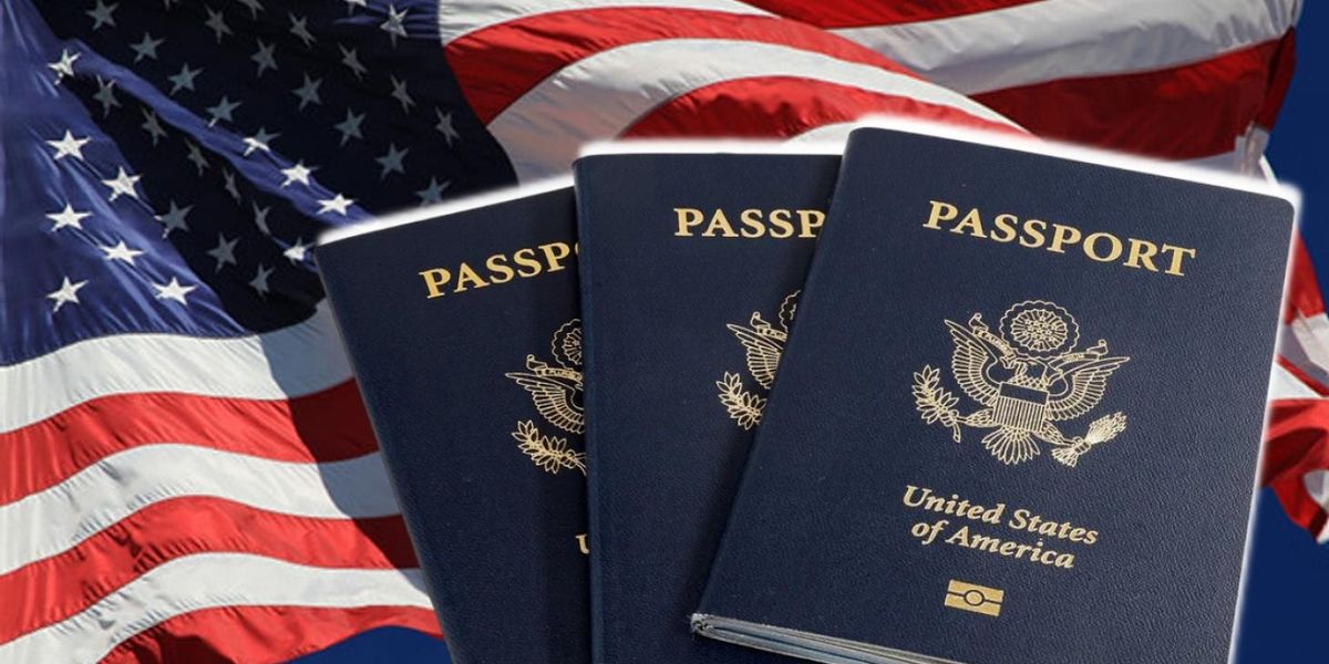 АНУ-ын паспорт анх удаа, визгүй зорчдог улсуудынхаа тоогоор эхний аравт багтаж чадсангүй