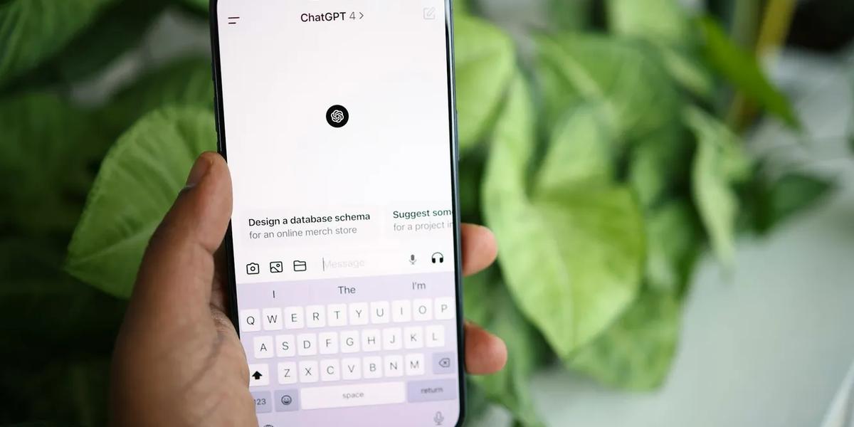 ChatGPT-тэй бүдүүлэг харьцах нь, түүний хариу үйлдлийн нарийвчлалыг сайжруулдаг ч, таашгүй үр дагаварт хүргэдэг