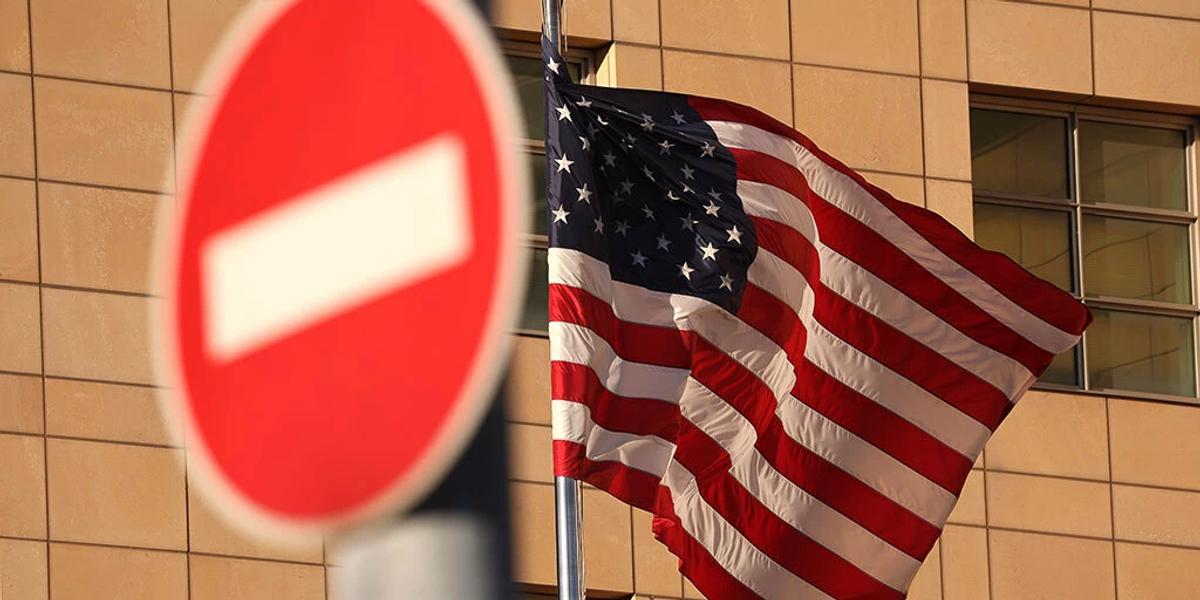 АНУ-ын Элчин сайдын яамдад, дэлхий даяар “анти-Америкийн суртал ухуулгатай” тэмцэх үүрэг өгчээ