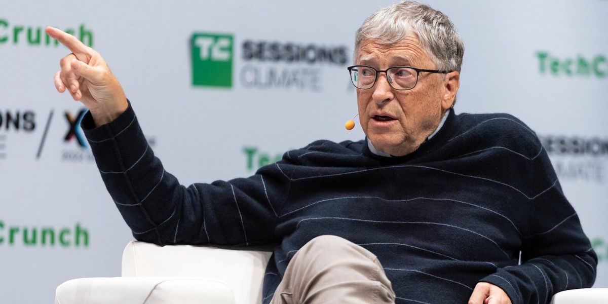 Эпштейний хэрэгтэй холбоотой шинэ баримтуудад Билл Гейтсийн нэр дахин дурдагдав