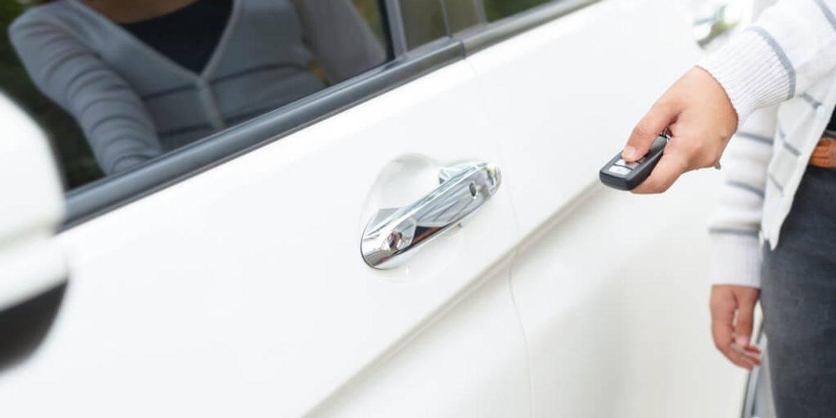 Хуурамч торгууль, машинаас мөнгө татах: Луйварчид таны машиныг мөнгө олж авахын тулд хэрхэн ашиглаж болох вэ?