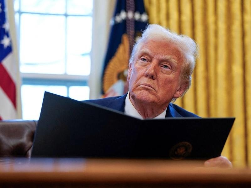 Трамп орлогын албан татварыг хасч, тарифын орлогоор орлуулахыг хүсч байна