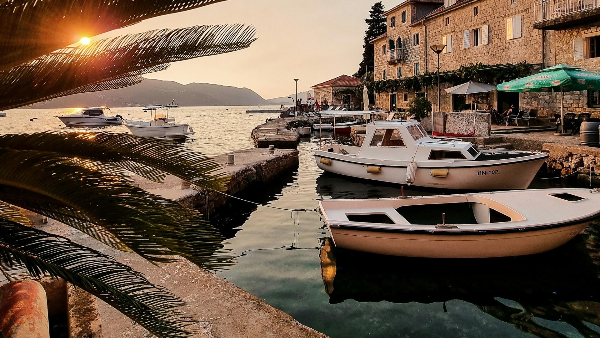 Для эффективной работы наши эскорт-агентства в Черногории выстраивают всю работу осмотрительно и профессионально Для эффективной работы наши эскорт-агентства в Черногории выстраивают всю работу осмотрительно и профессионально