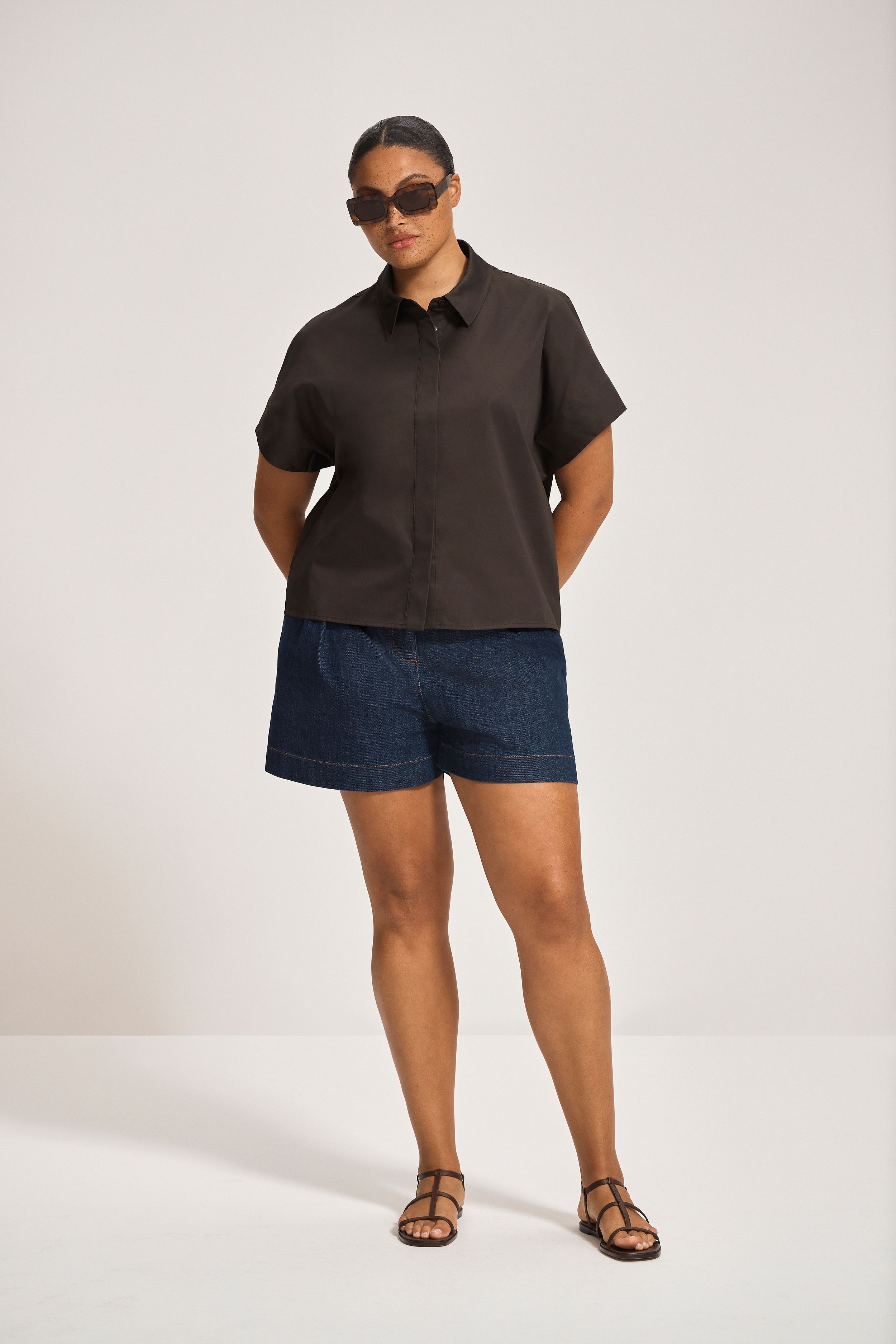 Commonry Amaya Shirt and Khloe Denim Short