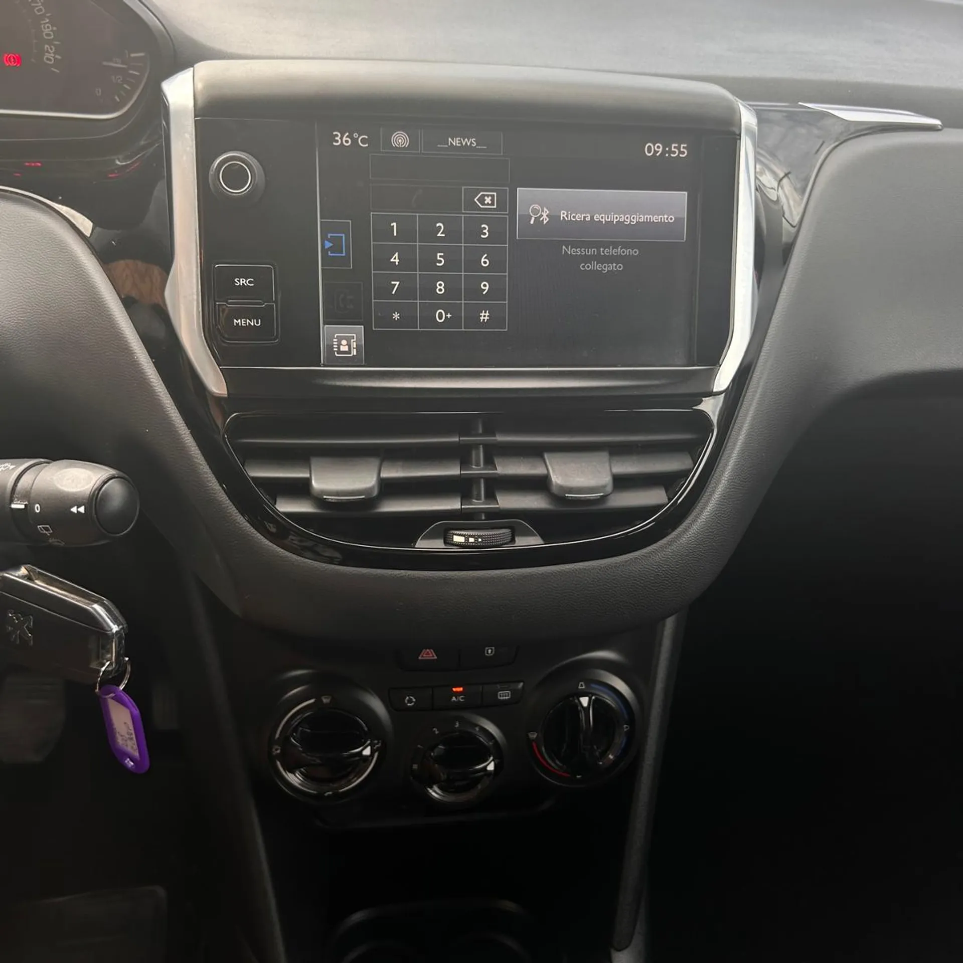 Peugeot 208 5p 1.6 bluehdi Allure 75cv — foto 4