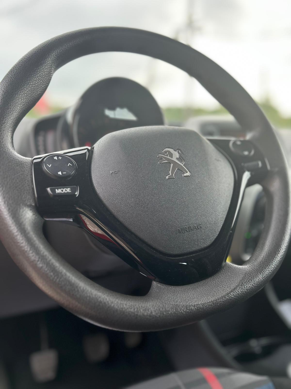 Peugeot 108 Active Top — foto 3
