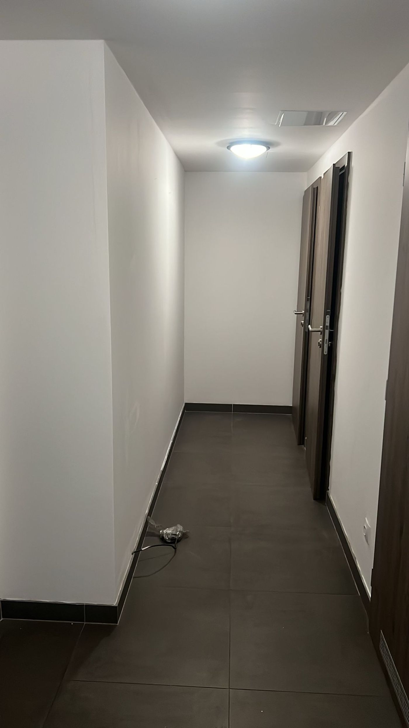 Odstranění kuchyňského ostrůvku a malování — Po realizaci 3