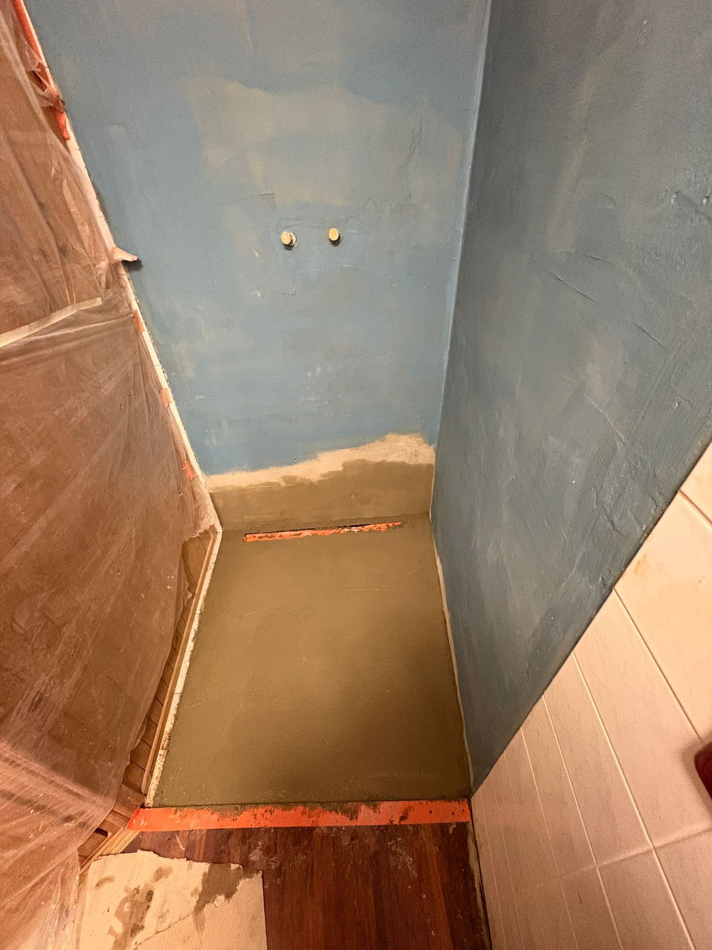 Rekonstrukce sprchového koutu — Výchozí stav 4
