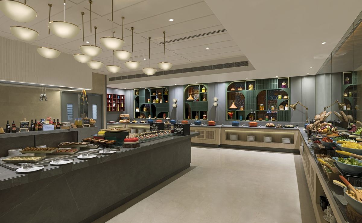 Grand Mercure, Agra