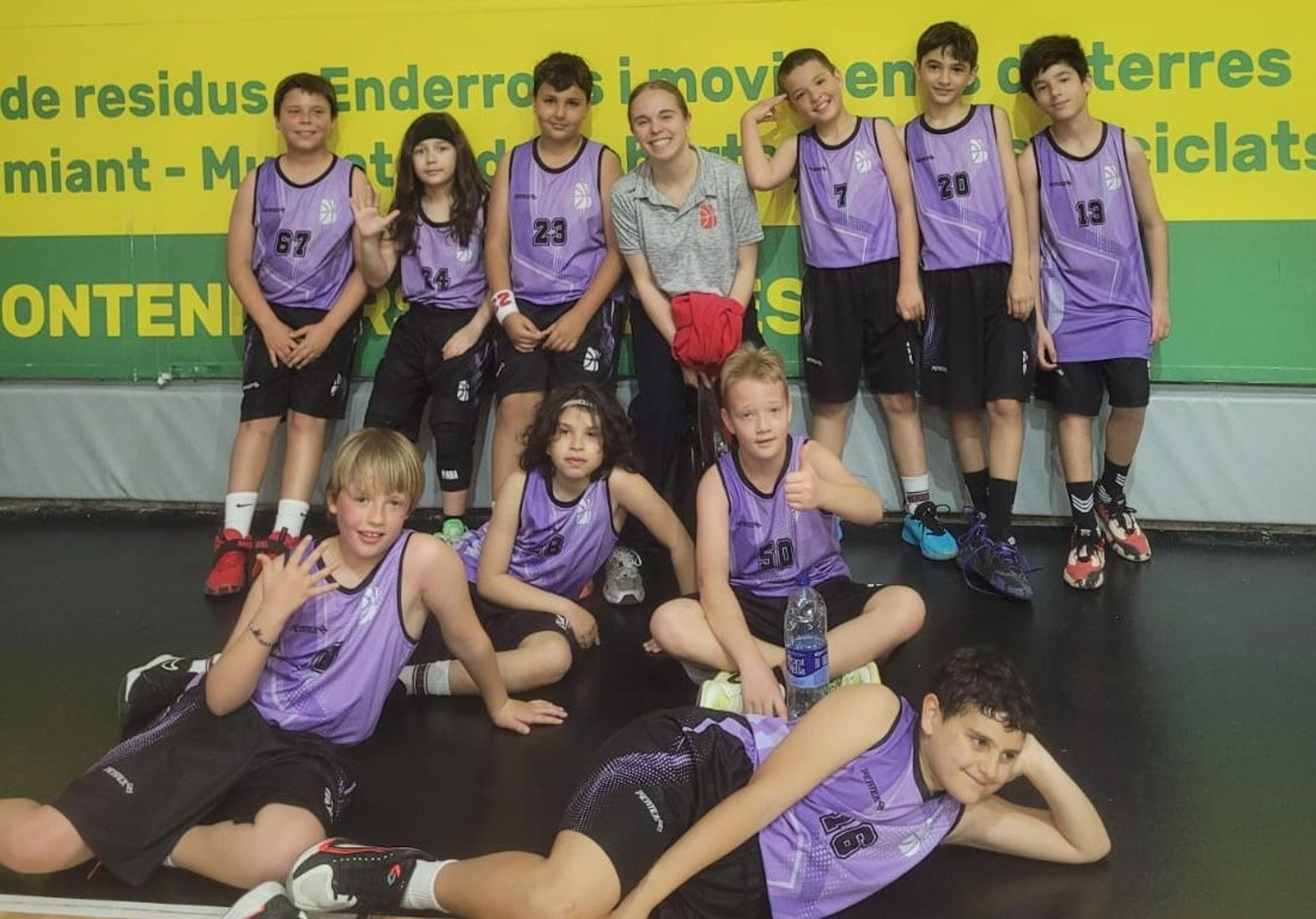 Mini B masculino