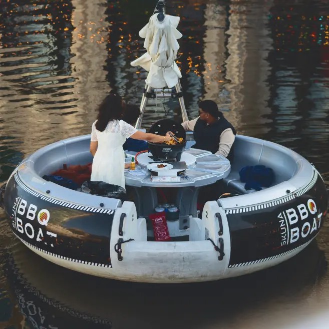 Public art and outdoor events at Canary Wharf