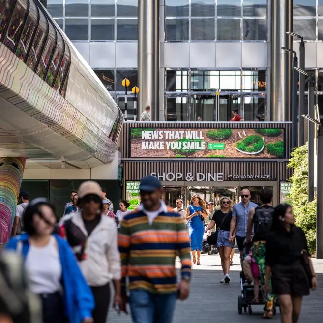 Shopping and dining at Canary Wharf