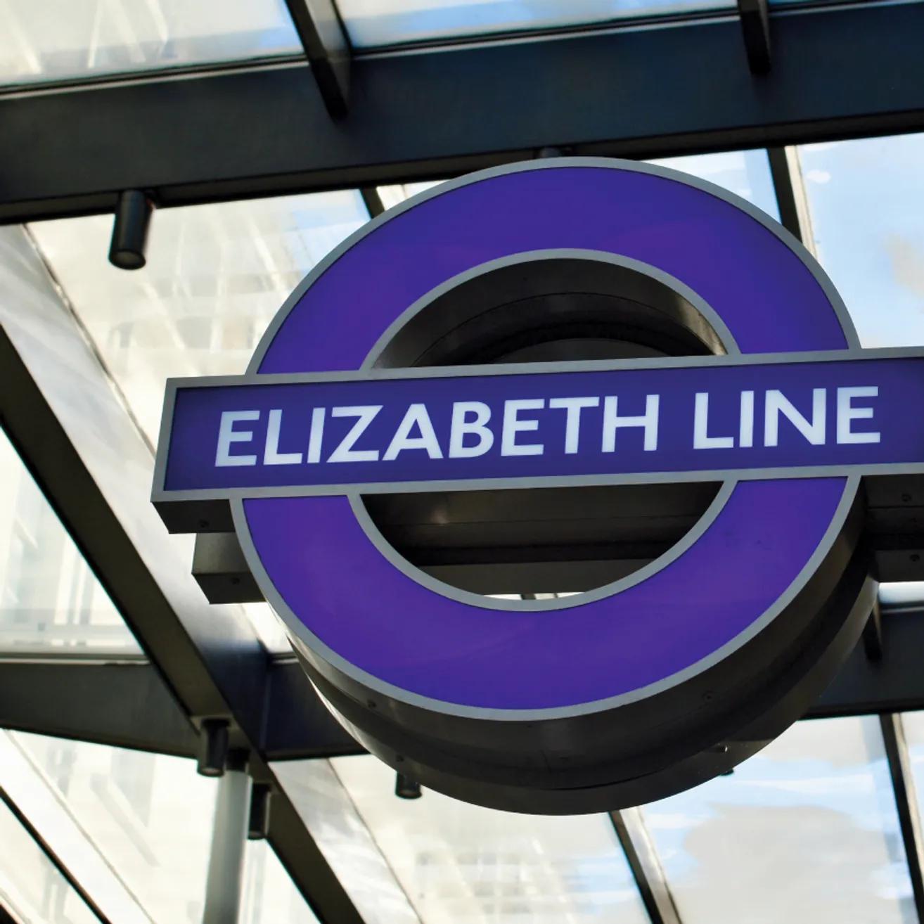 Canary Wharf station and the Elizabeth line