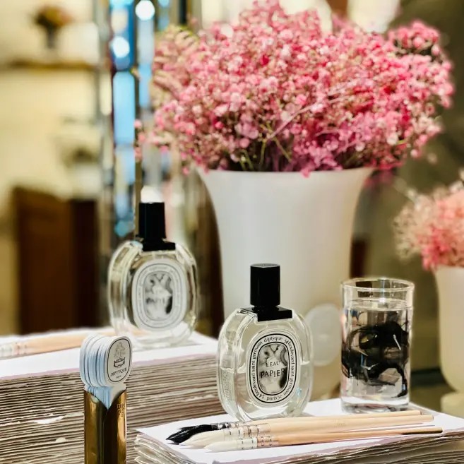 Shopping and dining at Canary Wharf