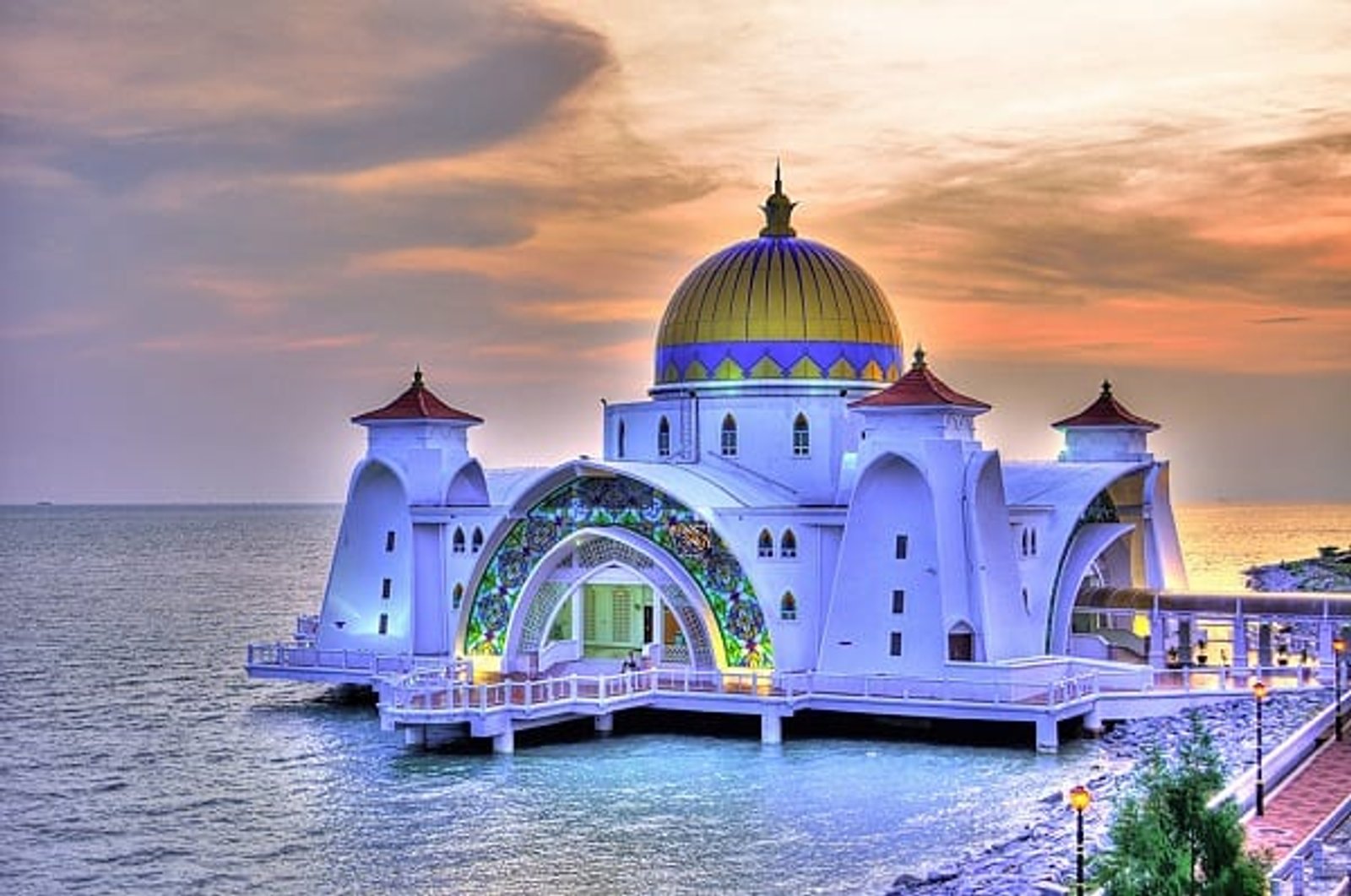 [Aiming for an Awesome Ramadan Series – Part 4] Awesome Duas For an Awesome Year