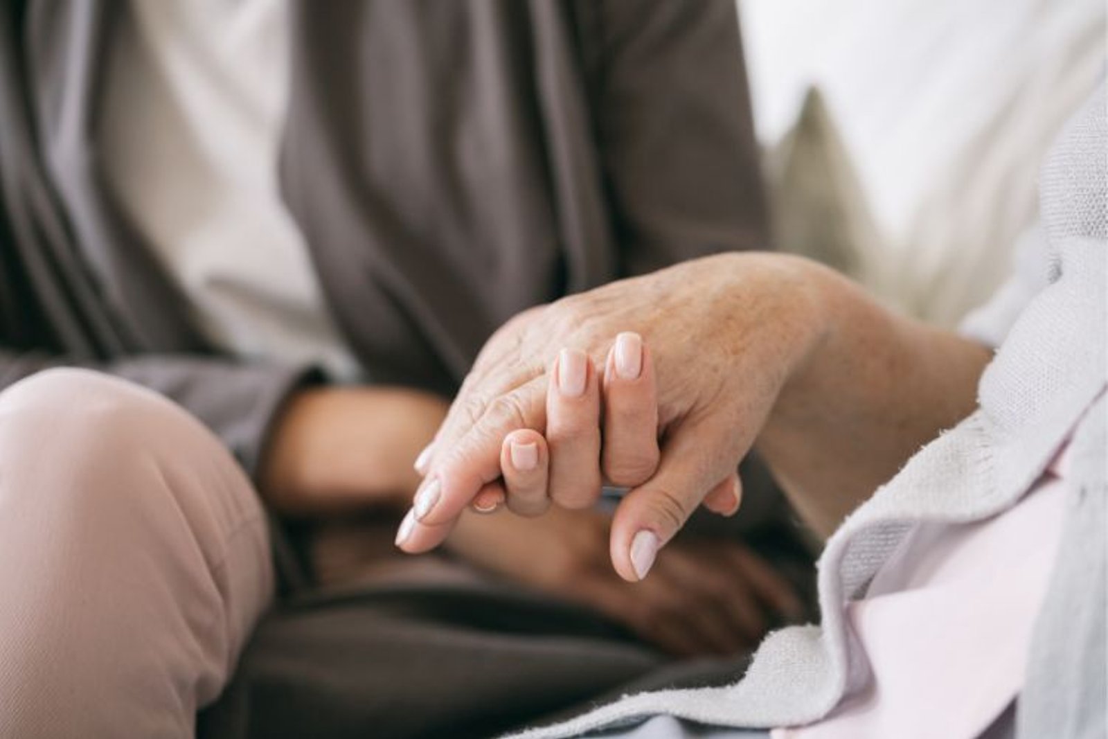 Productive Muslim Caregiver: 10 Tips to Ace the Art of Caregiving
