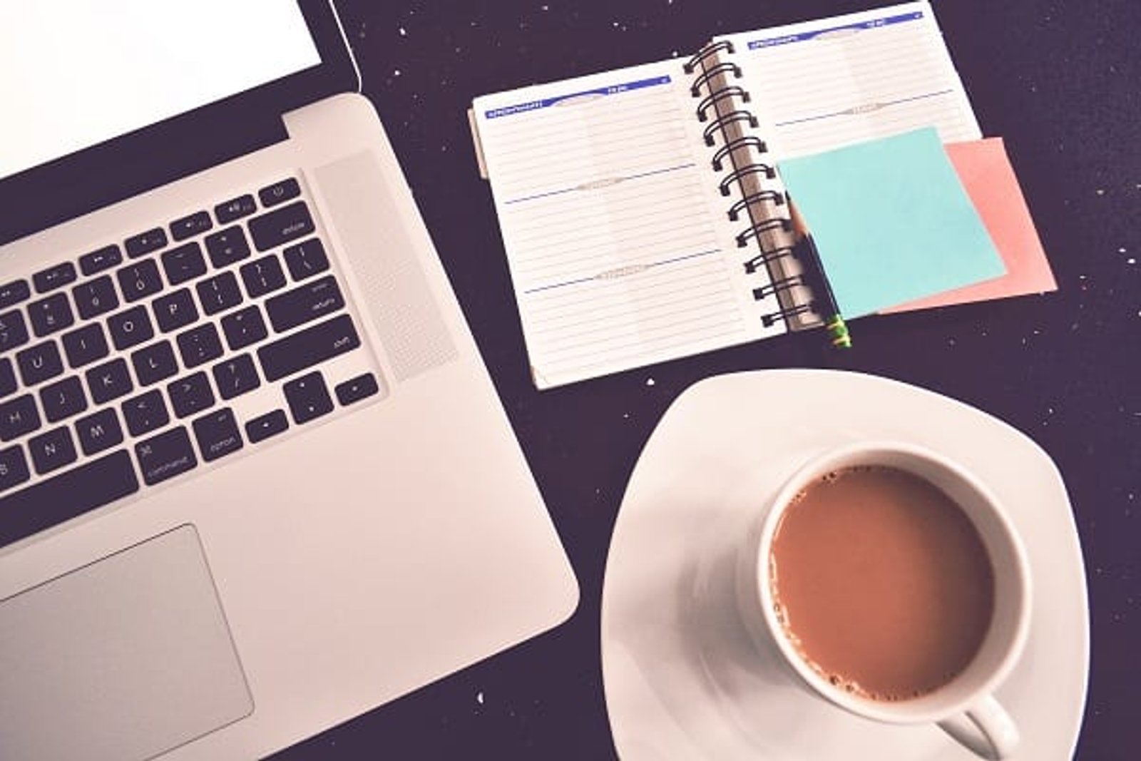 5 Essential Hacks for a Professional Muslimah