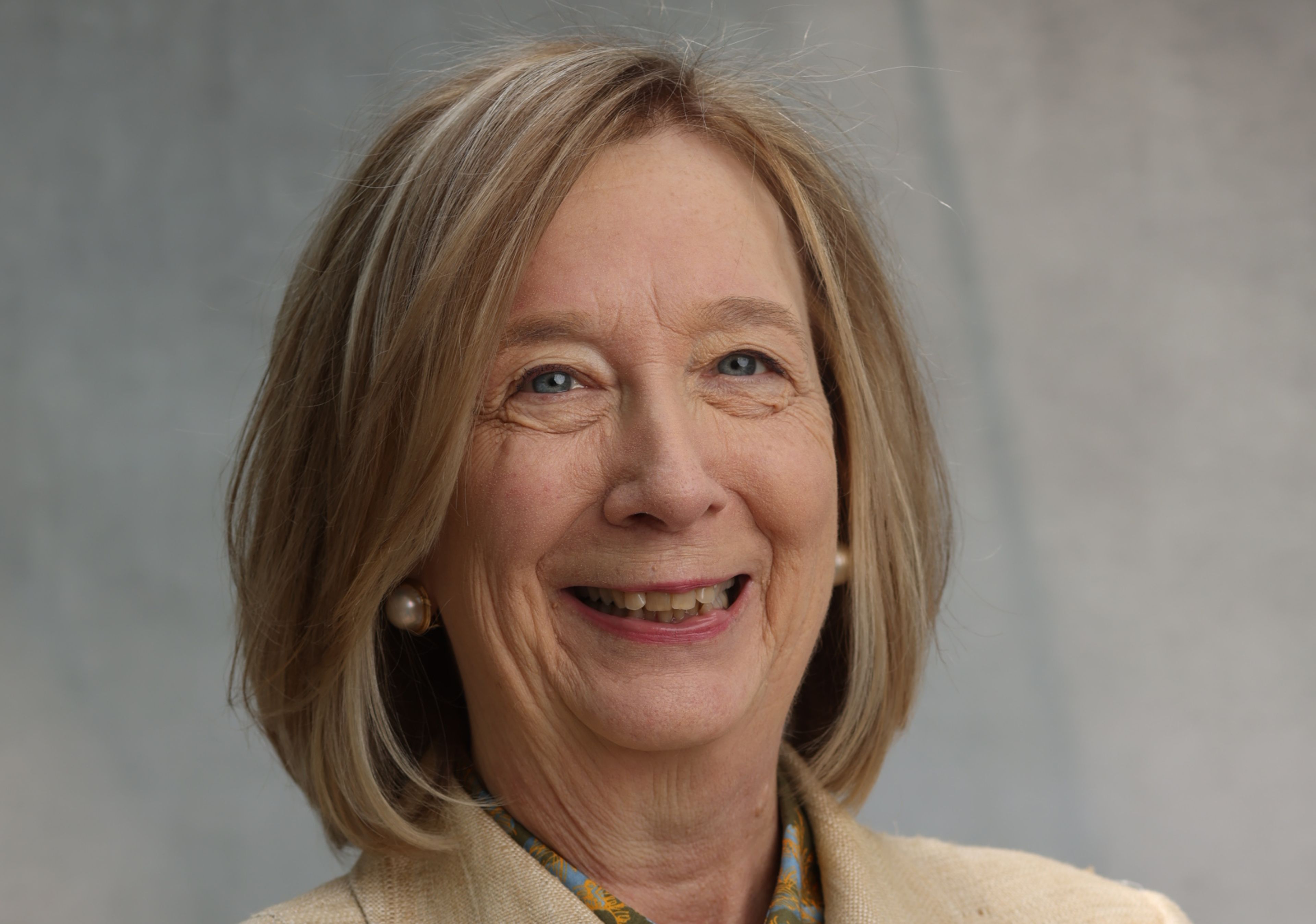 Nancy Lukitsh headshot