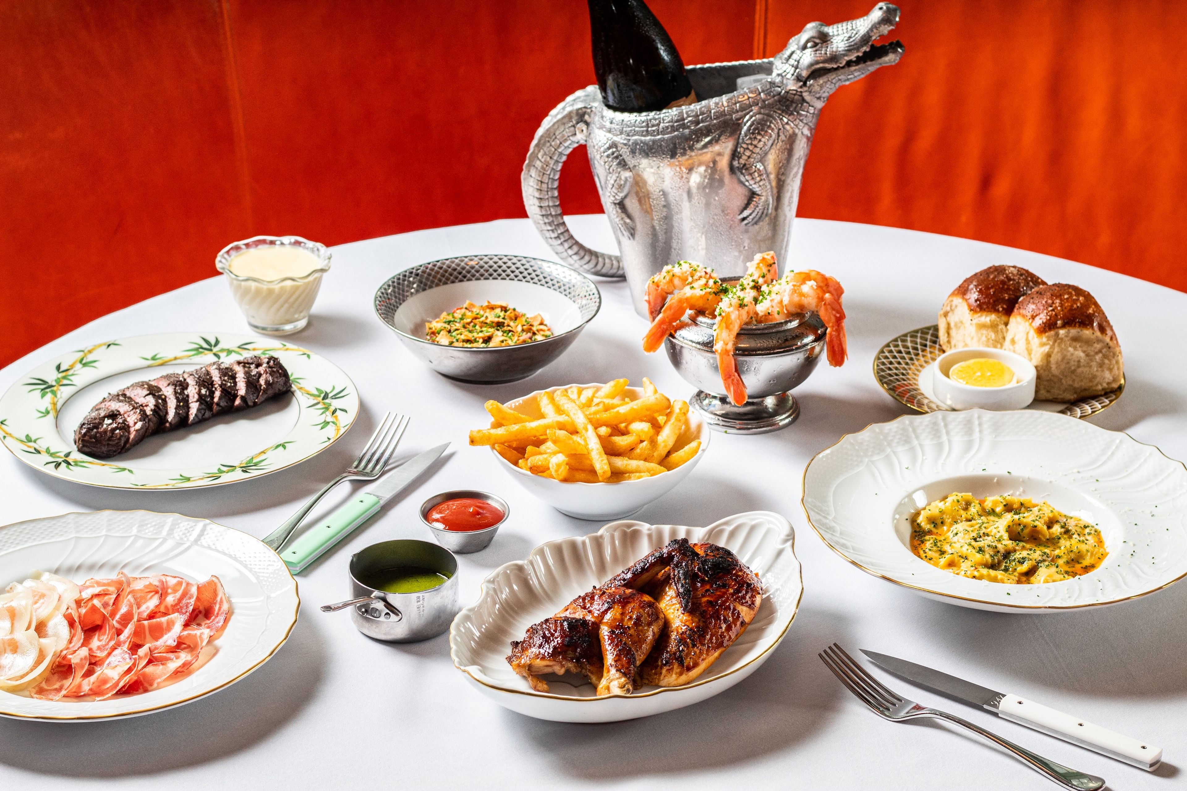The chic menu at Sunny's spans steaks, pastas, seafood, and more. (Photo: Cleveland Jennings)