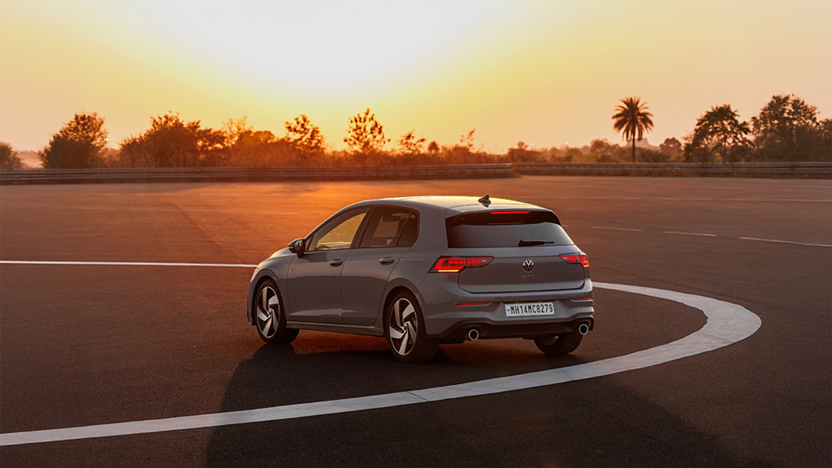 Volkswagen Golf Launches soon! Here's what you need to know - Car News Road Test & Performance Review