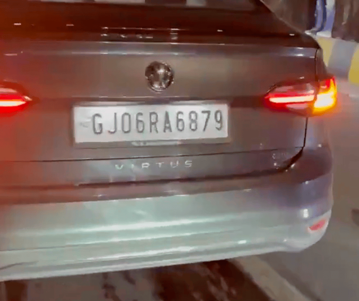 Volkswagen Vadodara Accident! Student mows down 3 - General News Road Test & Performance Review