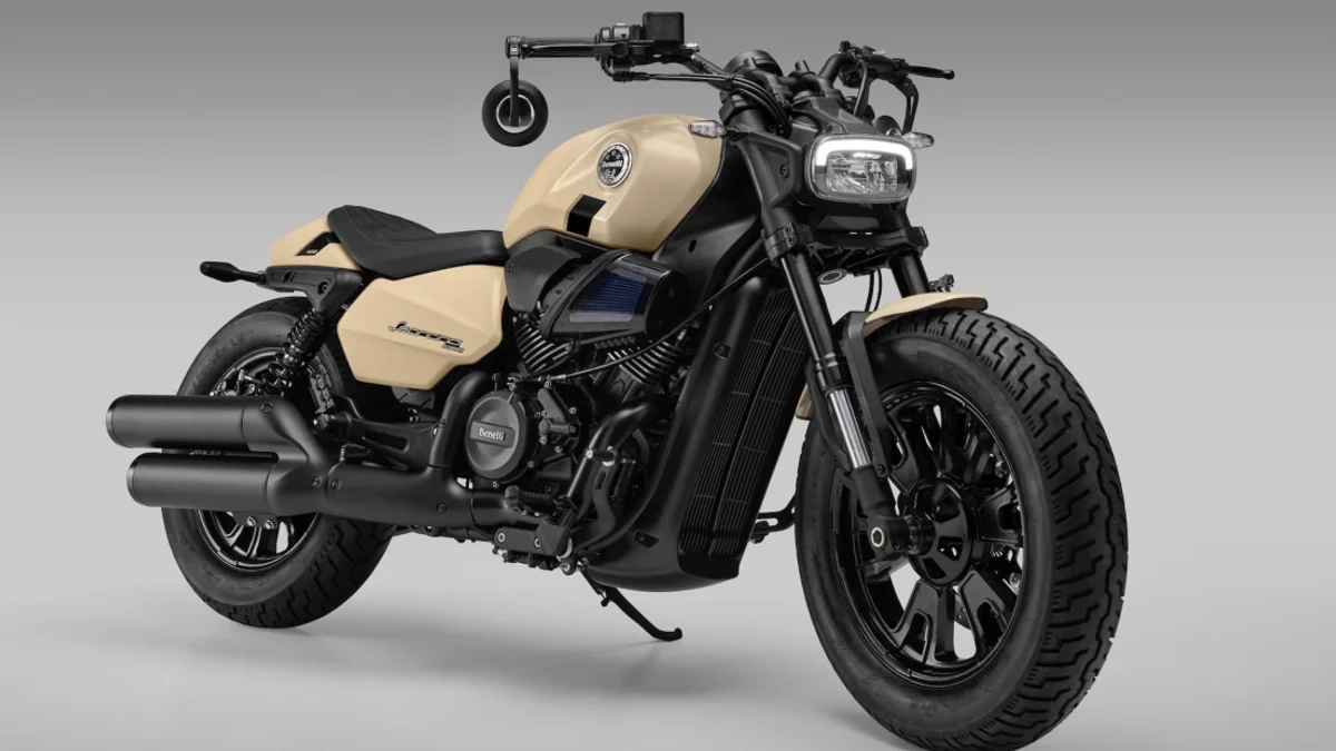Benelli Reveals The All New Leoncino Bobber 400