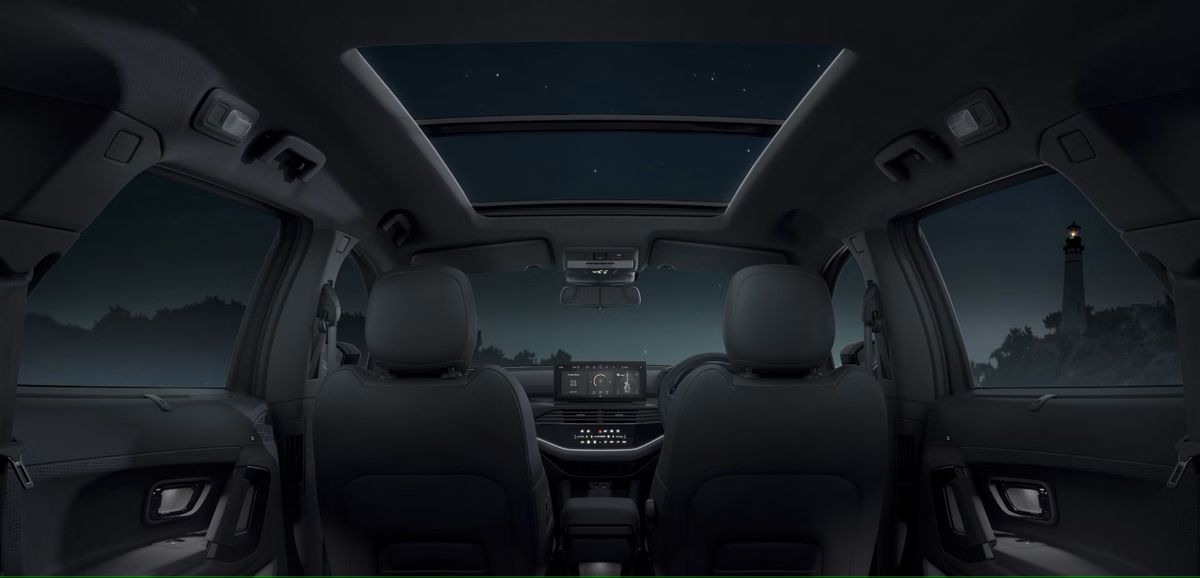 The Timeless Tata Safari turns 27 : Tata Motors celebrates by launching an exclusive STEALTH edition - Car News Road Test & Performance Review