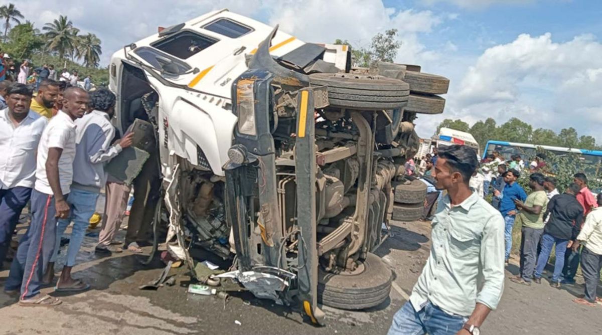 Volvo XC 90 Fatal Accident on Highway Claims Six Lives - General News Road Test & Performance Review