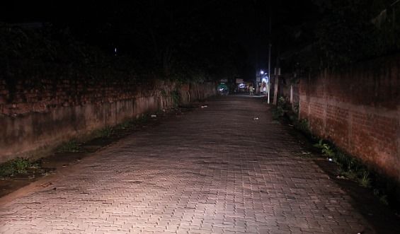 India's High Beam Epidemic! What's Going on? - Cars Road Test & Performance Review