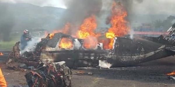 Tragic Plane Crash at Paramillo Airport Claims Two Lives