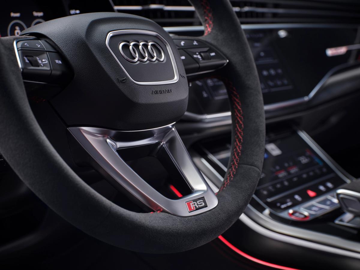 Audi RS Q8 Performance: Fusion Of Luxury And Power - Car News Road Test & Performance Review