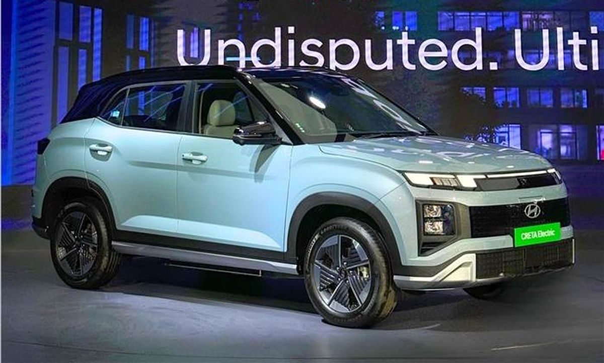 Hyundai Creta EV Launched At An Eye-Watering Price!!! - Car News Road Test & Performance Review
