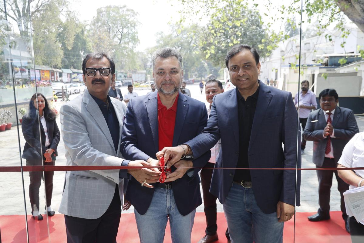 Audi India Opens Pop-Up Store in Kanpur - Cars Road Test & Performance Review