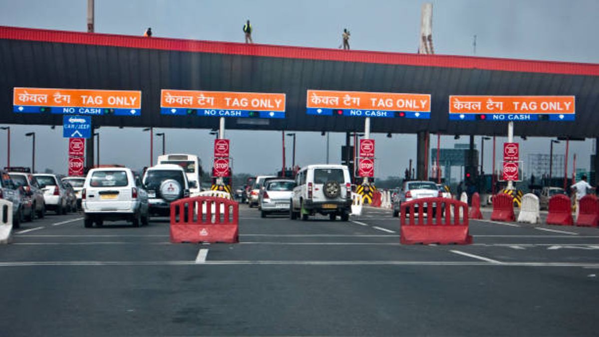 India to Roll Out GPS-Based Toll System from May 1, 2025 — FASTag No Longer Required - Car News Road Test & Performance Review