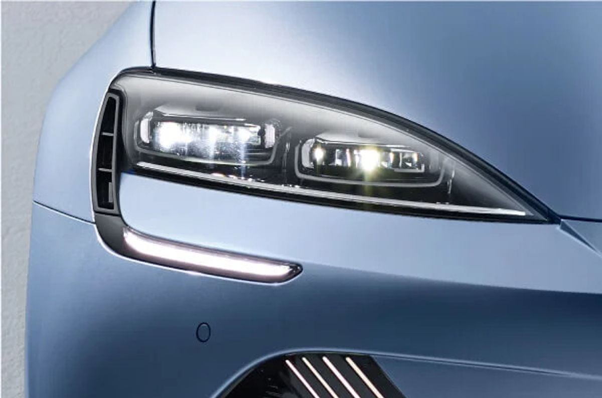 BYD Seal: An Electric Sedan For The Future - Car News Road Test & Performance Review