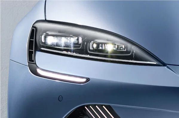 BYD Seal: An Electric Sedan For The Future - Car News Road Test & Performance Review
