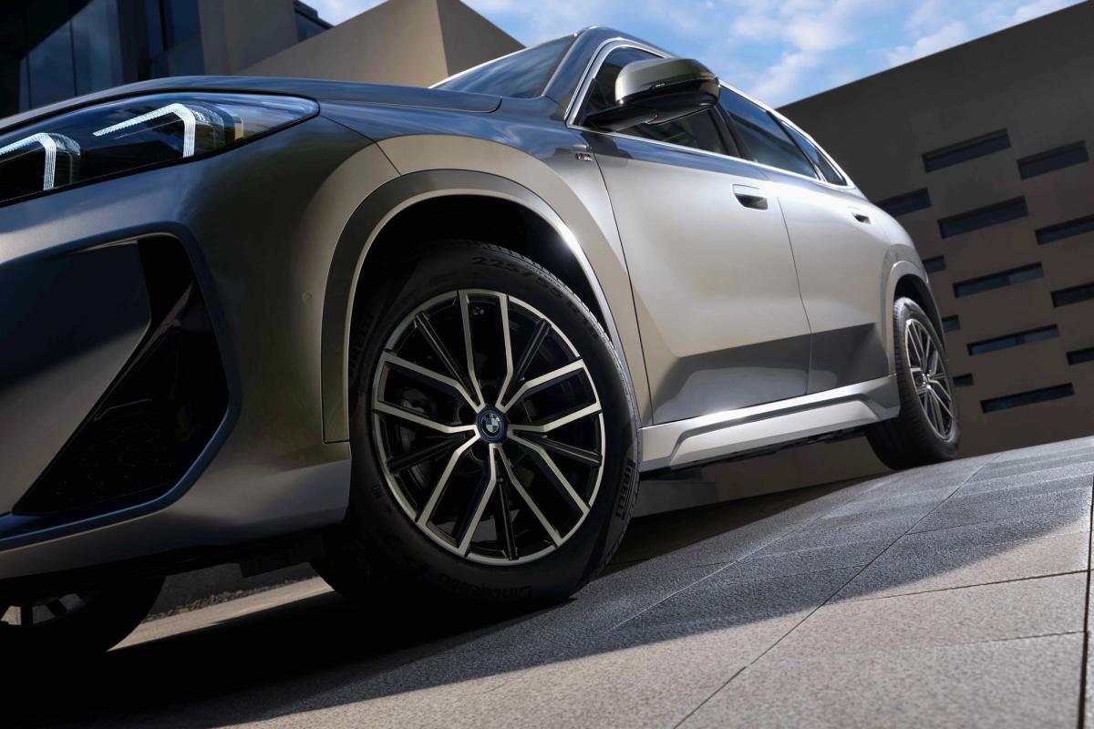 Auto Expo 2025: The all electric BMW X1 LWB launched in India with the 'Made in india' Mark - Auto Expo Road Test & Performance Review