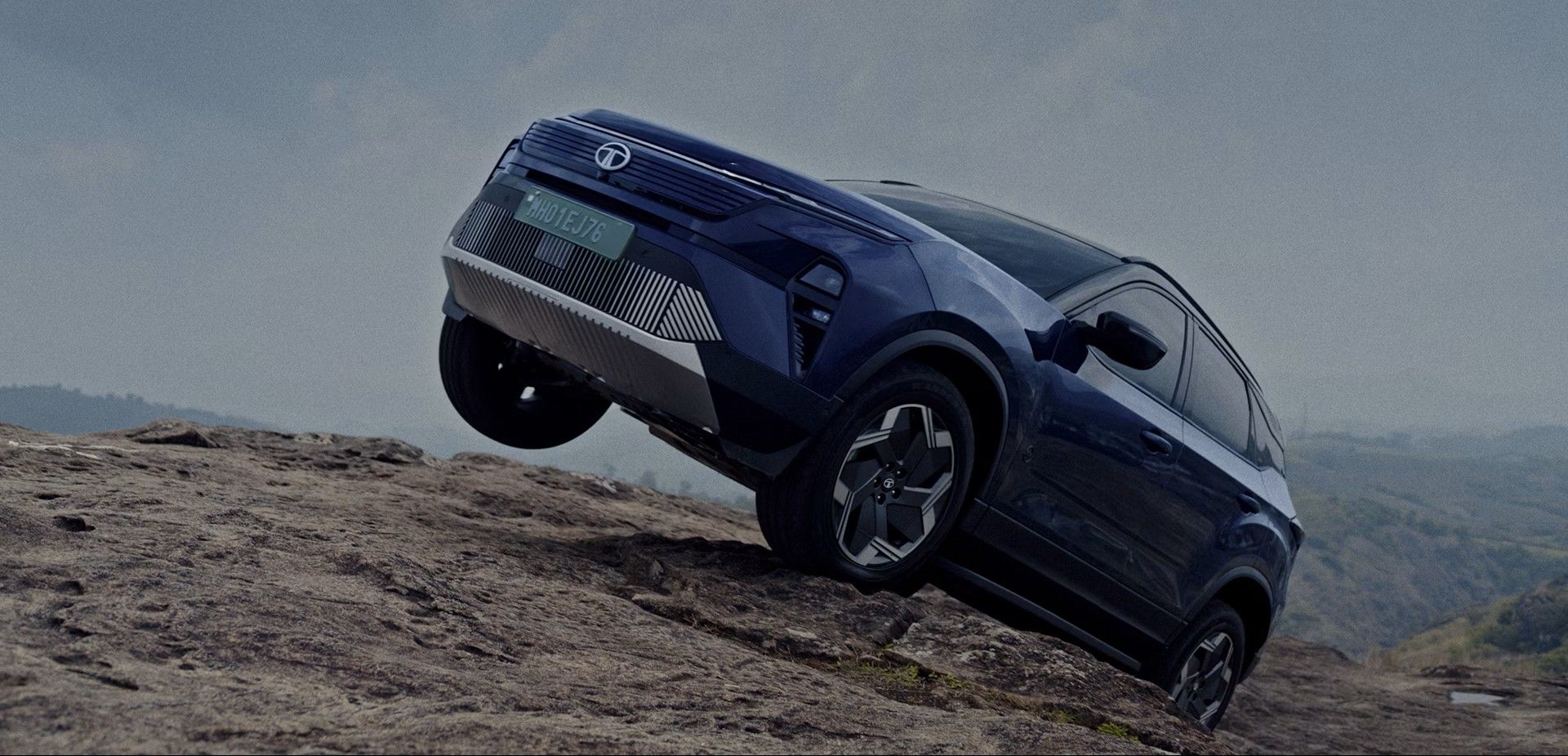 Tata Motors Launches the Harrier EV, starting at Rs. 21.49 Lakh (Ex-showroom); Can it Compete with the Likes of Mahindra BEVs?