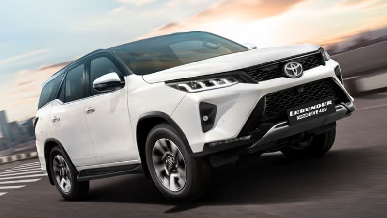 2025 Toyota Fortuner Hybrid Launched!!!