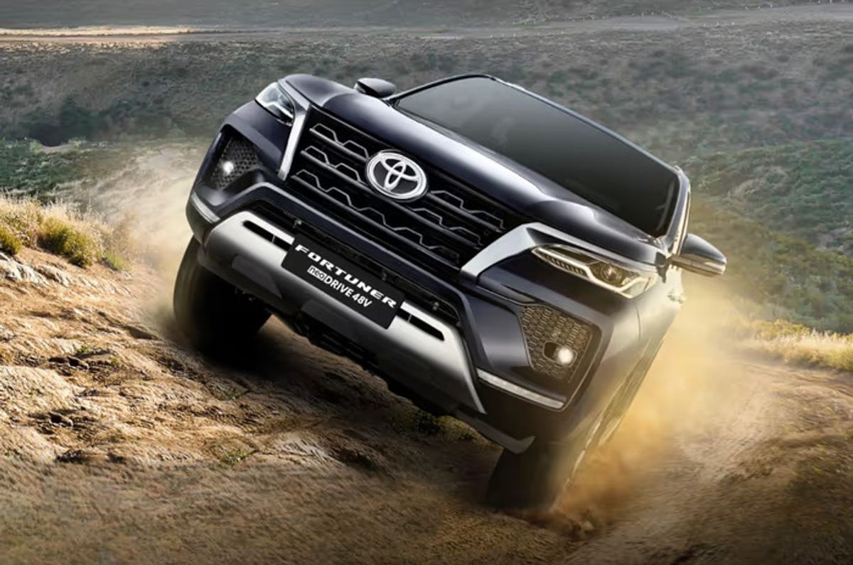 2025 Toyota Fortuner Hybrid Launched!!! - Car News Road Test & Performance Review