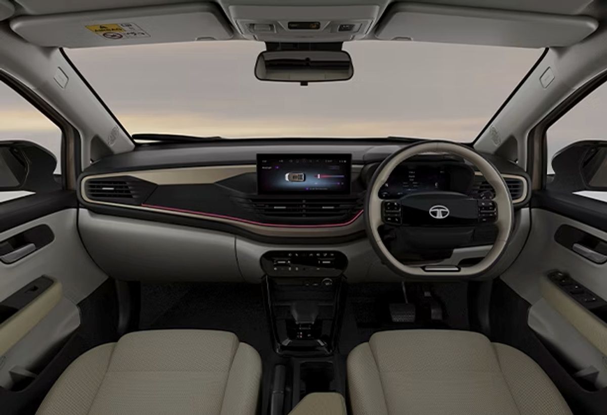 Old vs New Tata Altroz: What’s Changed? - Cars Road Test & Performance Review