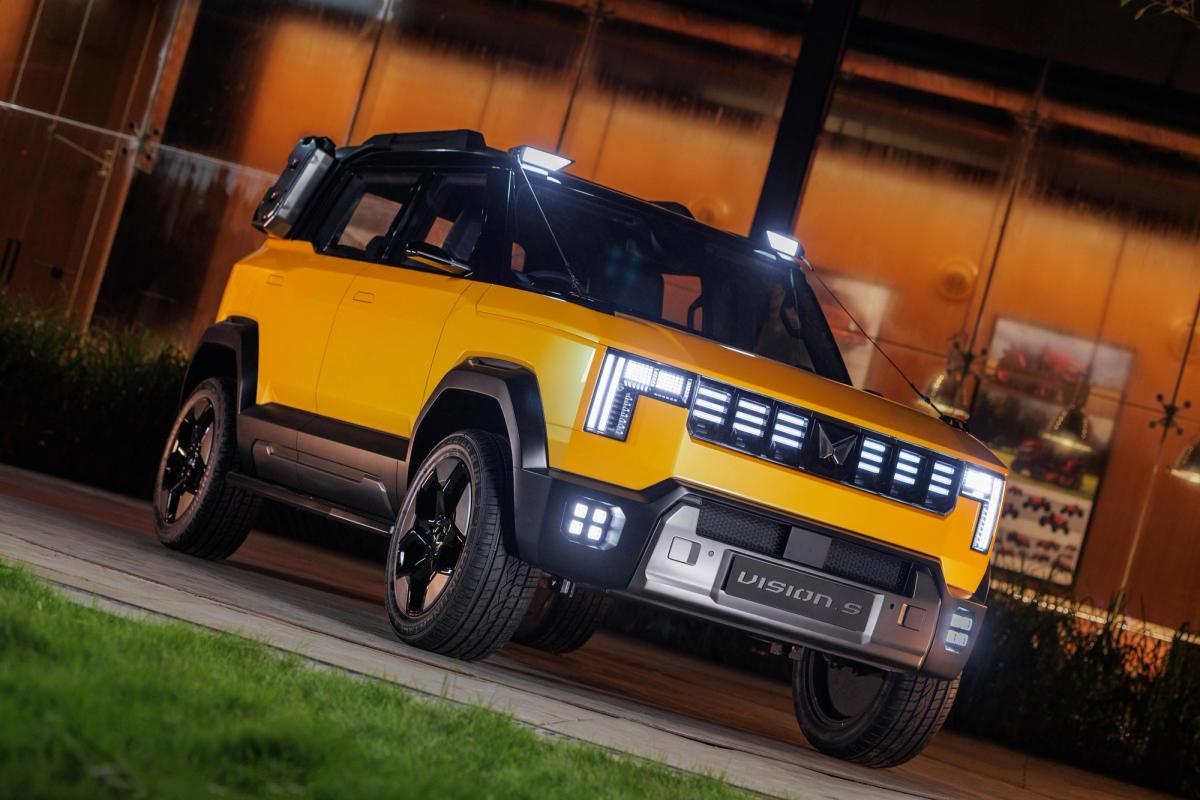 4 New Mahindra Vision SUV Concepts Unveiled This Independence Day - Automotive Road Test & Performance Review