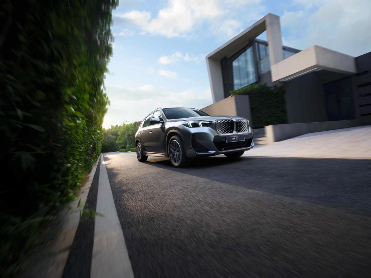 Auto Expo 2025: The all electric BMW X1 LWB launched in India with the 'Made in india' Mark - Auto Expo Road Test & Performance Review