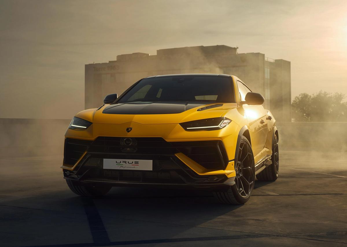 Lamborghini Urus Performante: The Ultimate SUV - Car News Road Test & Performance Review