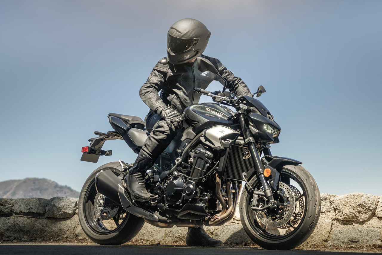 Updated Kawasaki Z900 Launched at Rs. 9.52 lakh (Ex-showroom)