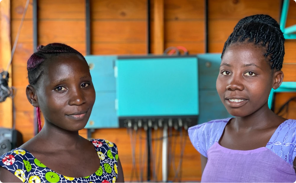 Two Jaza stars posing side by side