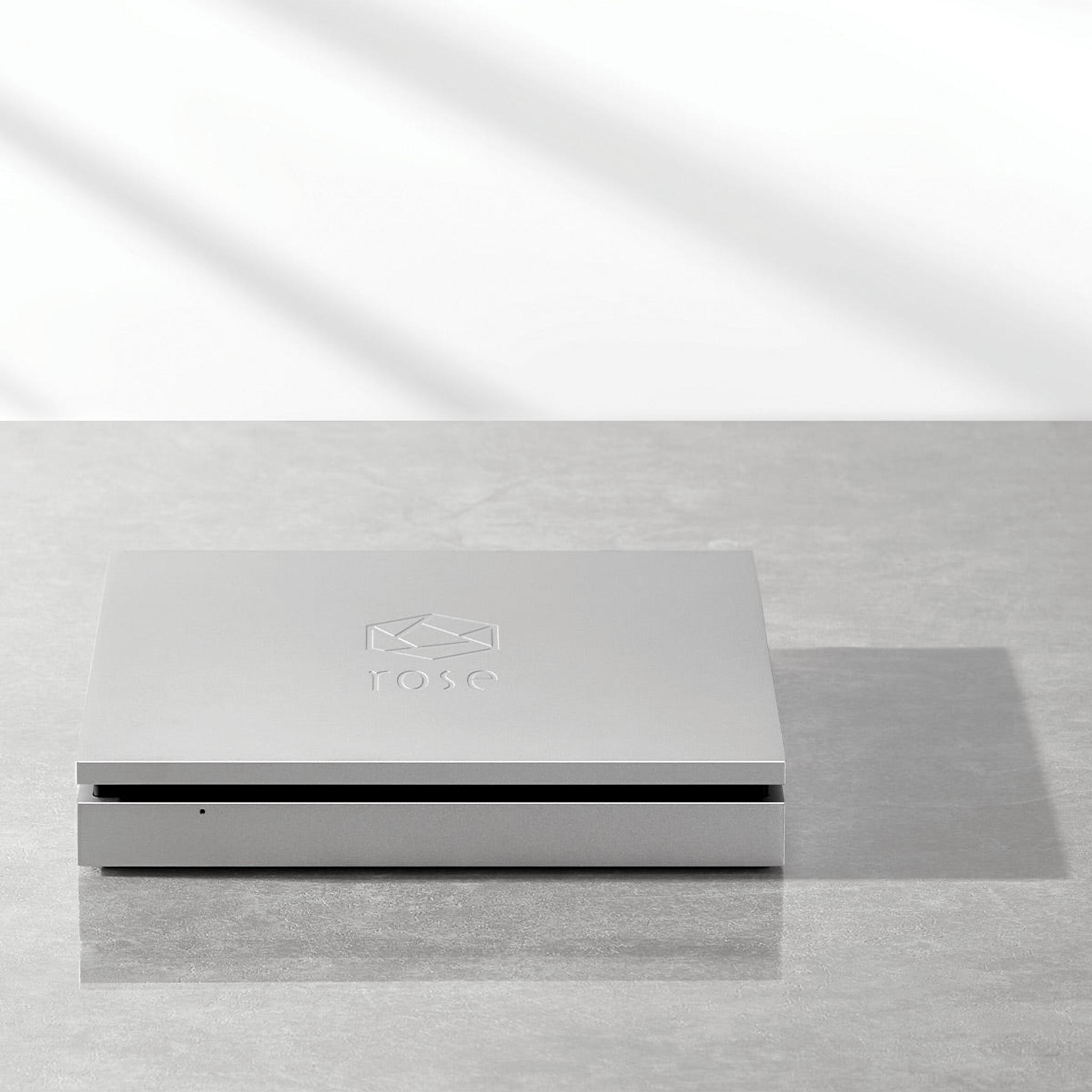 HiFi Rose RS520 Wireless Network Streamer & Integrated Amplifier with Built-In ESS Sabre DAC (Silver) with RSA780 Reference CD Drive and Ripper thumbnail 17