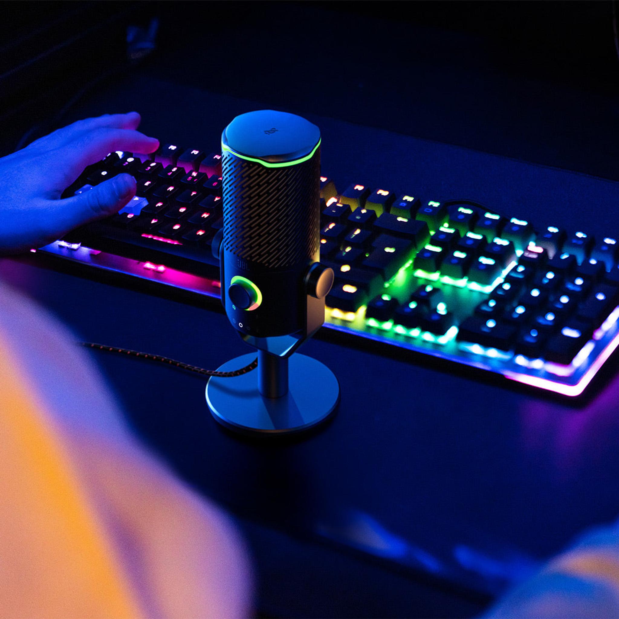 JBL Quantum Stream Studio Quad-Pattern USB Microphone for Streaming, Recording, & Gaming thumbnail 10