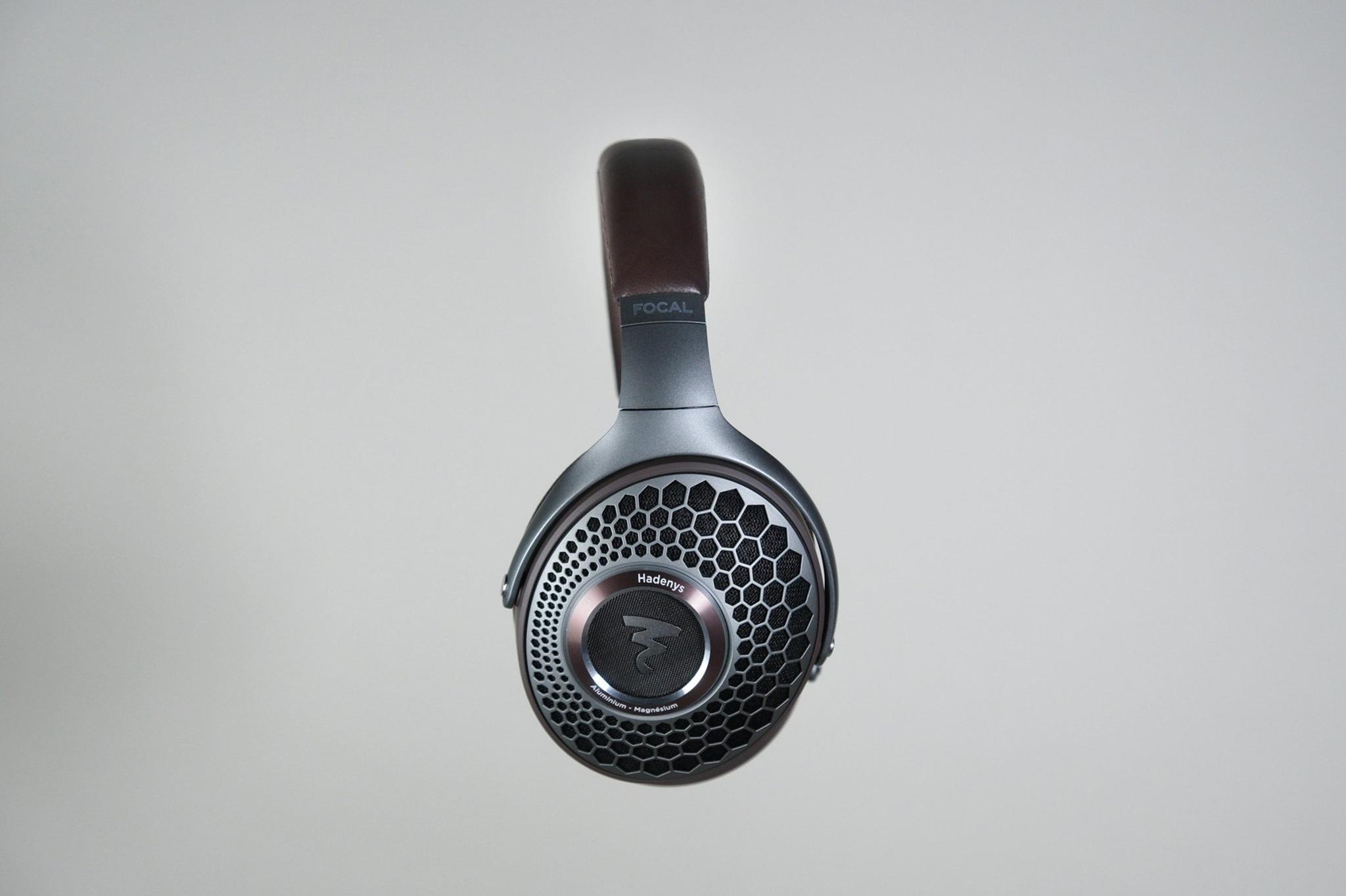 Focal Hadenys thumbnail 3