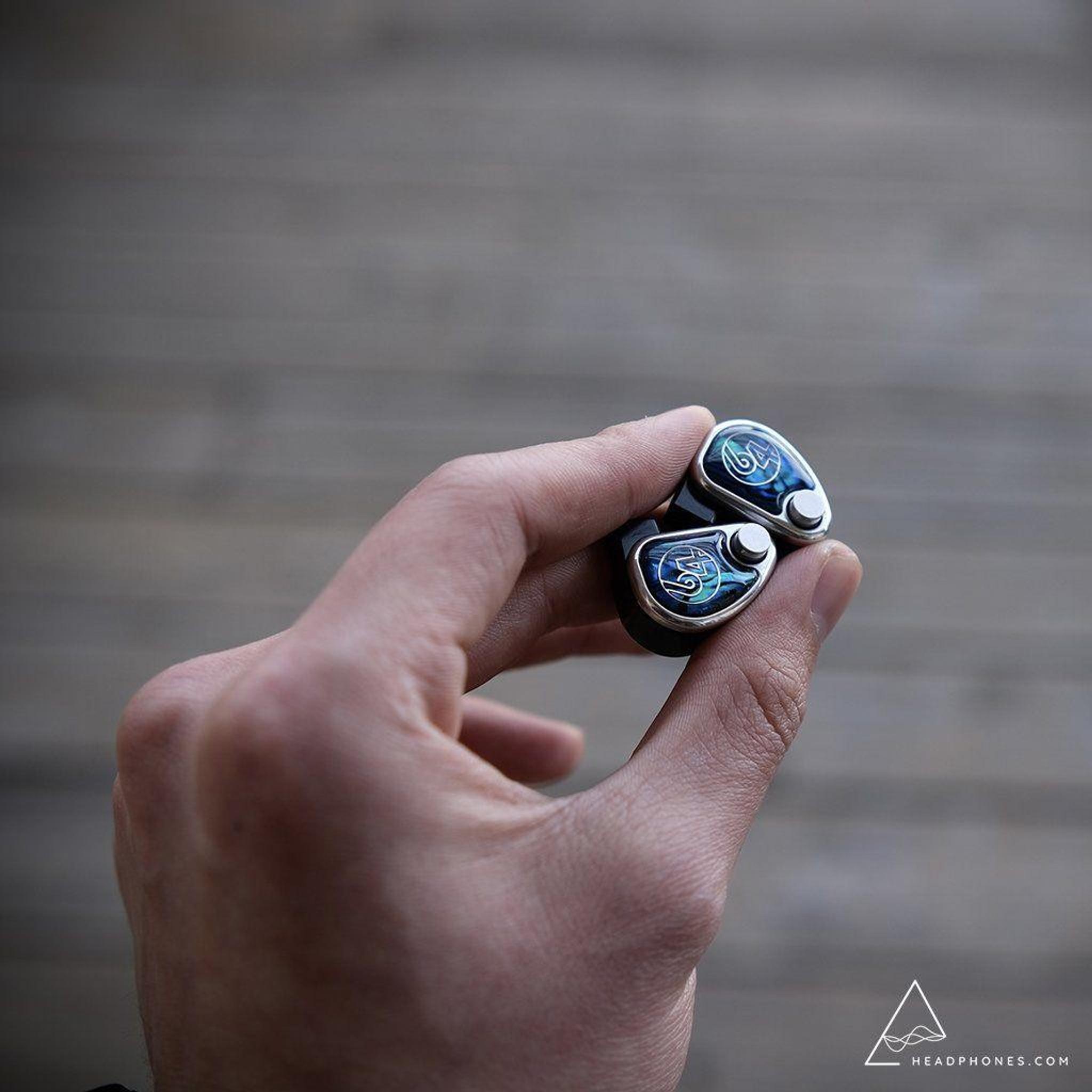 64 Audio Nio In-Ear Headphones thumbnail 4